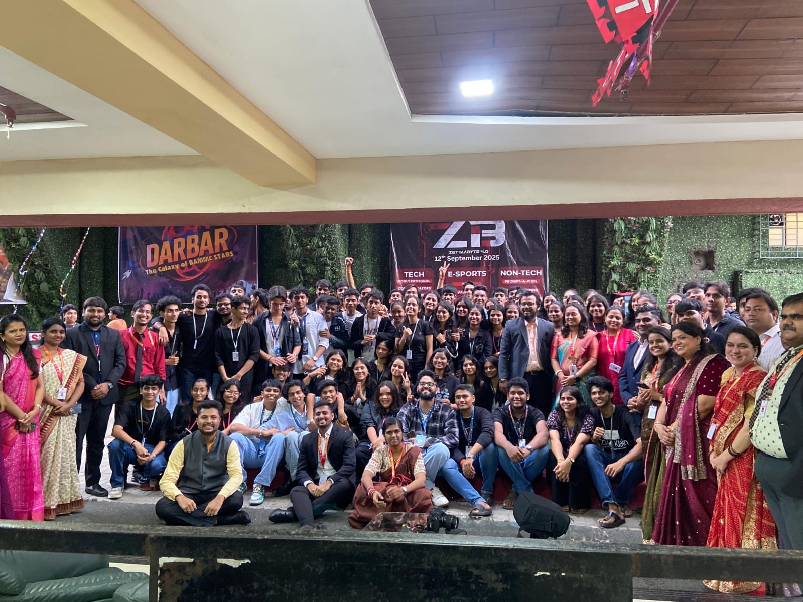 DevClub TRCAC team group photo at Zettaabyte 4.0